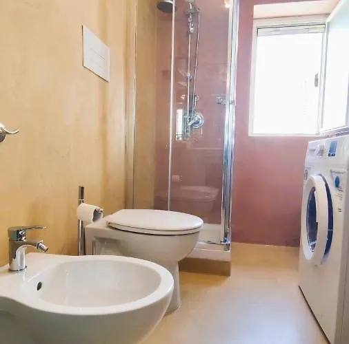 The Artist's House Apartment *