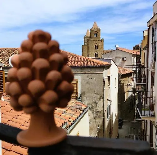 Apartment The Artist's House *