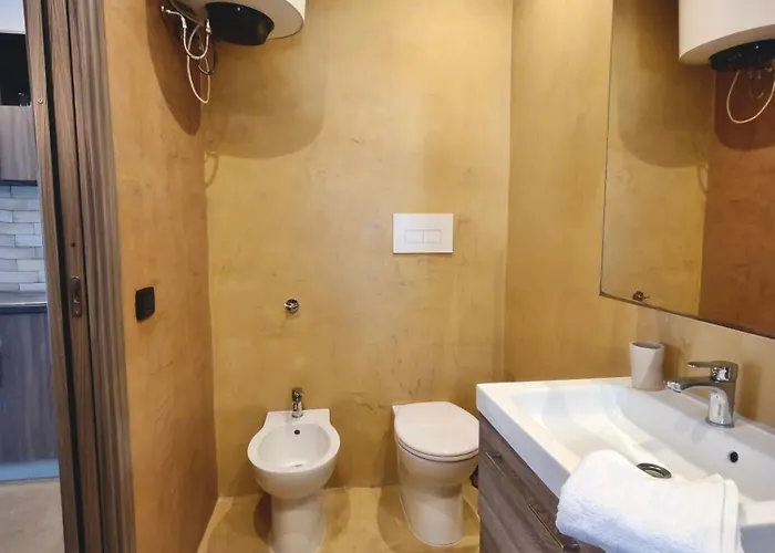 Apartment The Artist's House