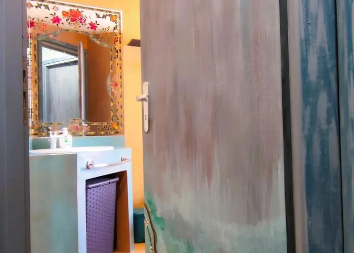 Apartment The Artist's House