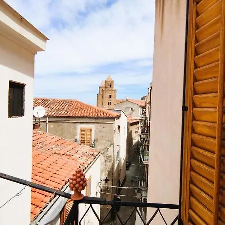 The Artist's House Cefalù