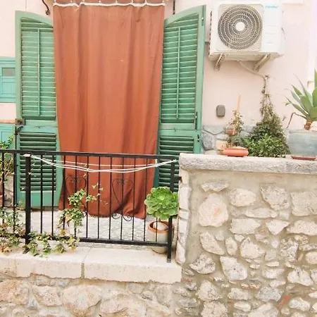 The Artist's House