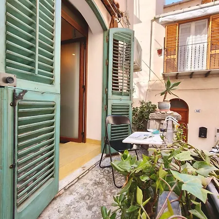 The Artist's House Cefalu