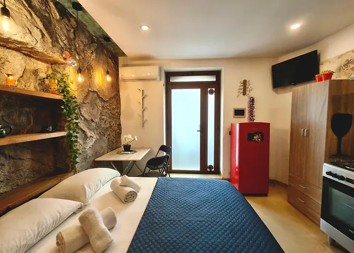 The Artist's House Cefalu