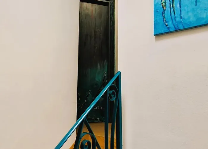 The Artist's House Apartment