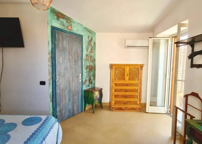 The Artist's House *